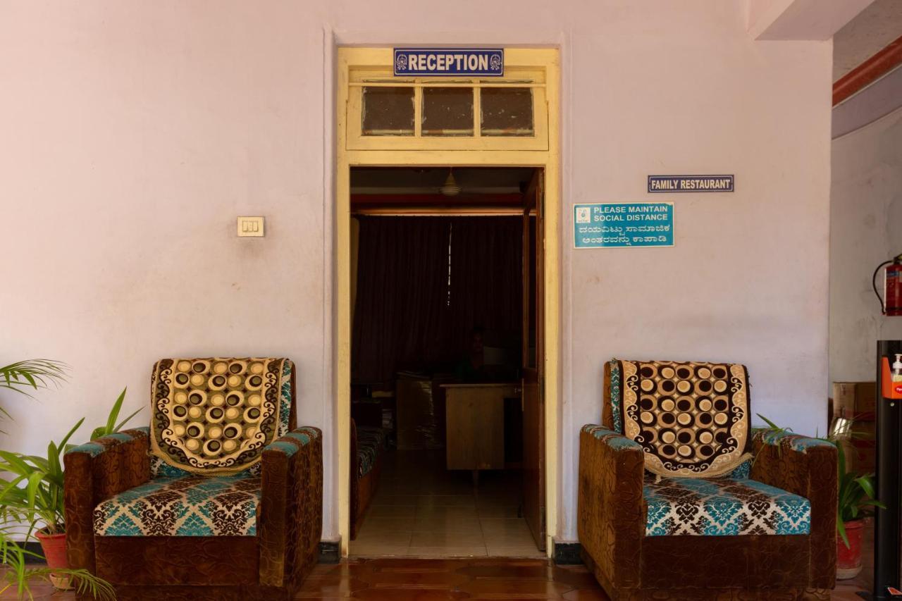 Kstdc Hotel Mayura Vijayanagara Hampi Hospet Exterior photo